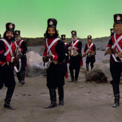 Hide and Q, TNG S1 E10 Review, The Battle Bridge