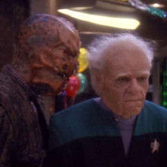 Upper Pylon 2 – 3 x 18: Distant Voices